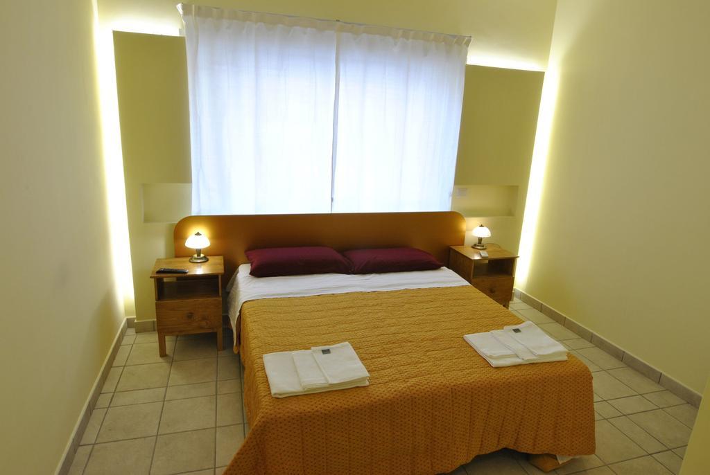 Pensión Tourist House *